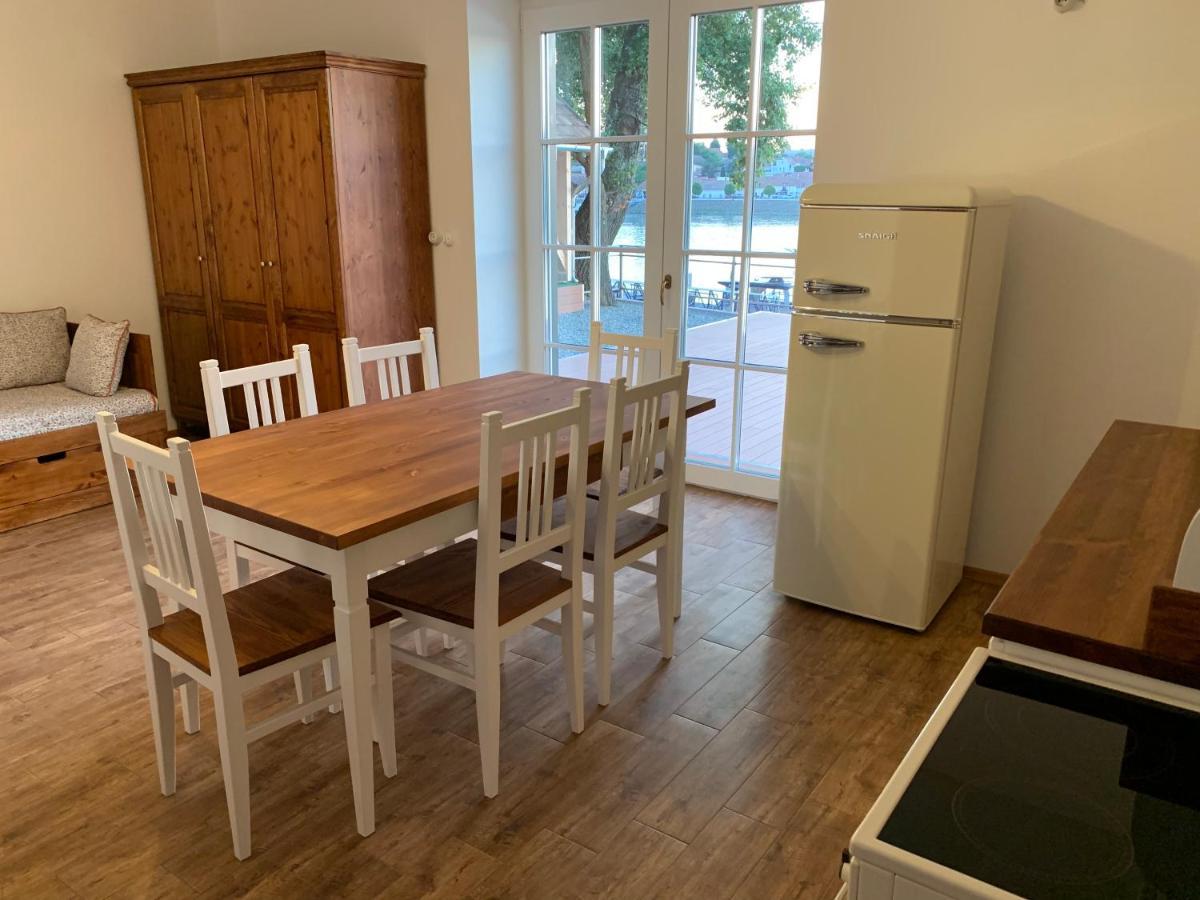 Szazesztendos Reveszhaz Apartman Szigetmonostor Dış mekan fotoğraf