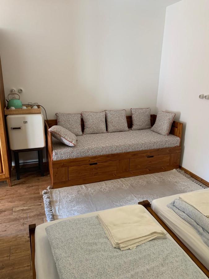 Szazesztendos Reveszhaz Apartman Szigetmonostor Dış mekan fotoğraf