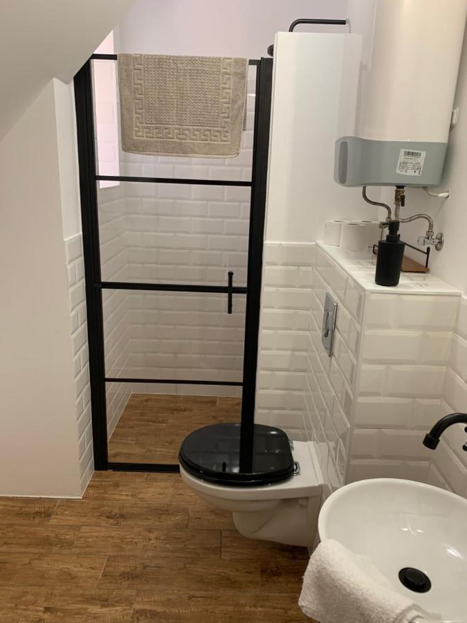 Szazesztendos Reveszhaz Apartman Szigetmonostor Dış mekan fotoğraf