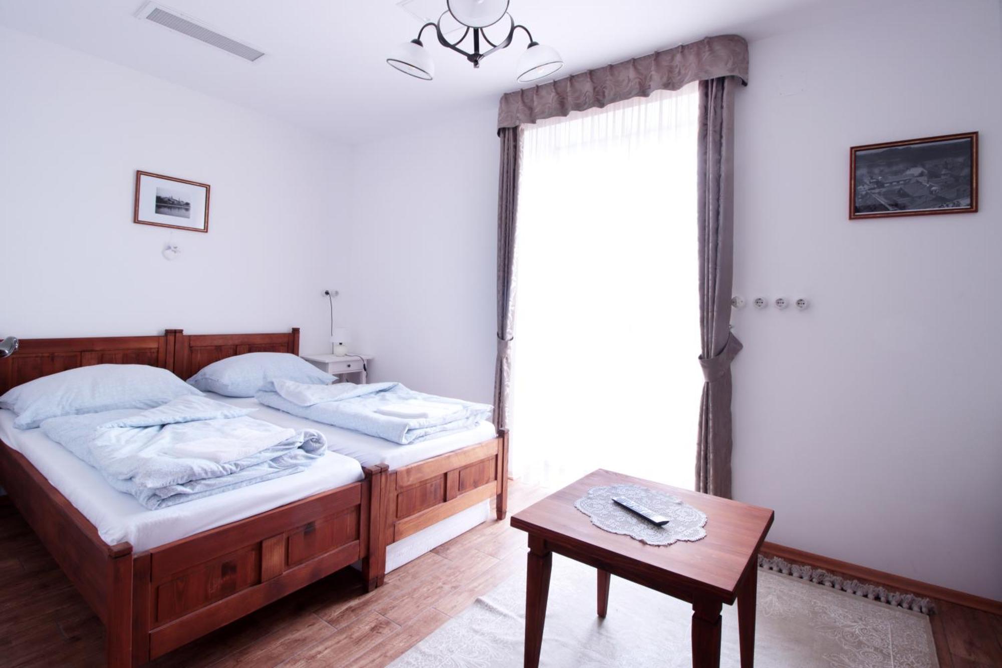 Szazesztendos Reveszhaz Apartman Szigetmonostor Dış mekan fotoğraf